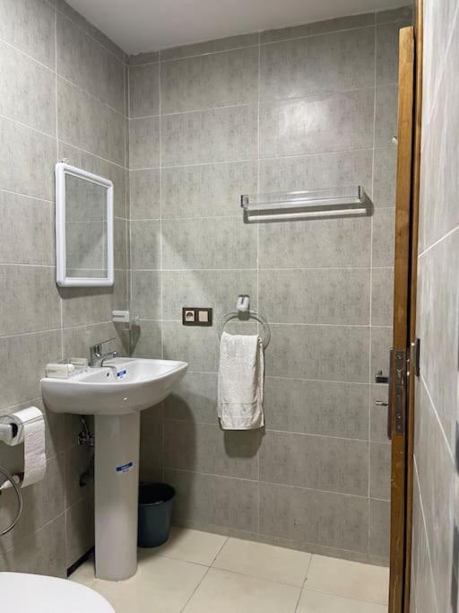 Appartement De Luxe A Rimal Martil 1 Min De La Plage Екстер'єр фото